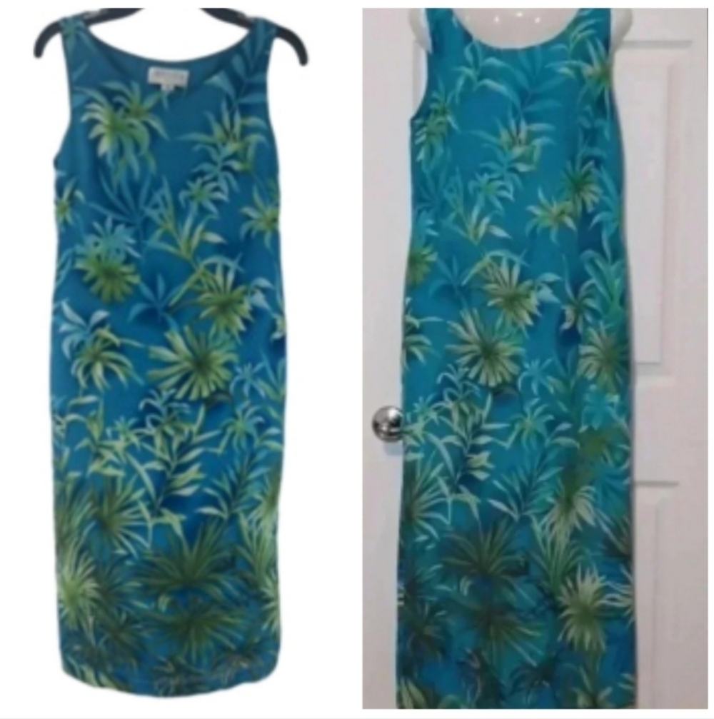 - GORGEOUS dress with a slit on the side - Picture 2 of 10